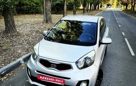 KIA Picanto II, 2011 год, 860 000 рублей, 9 фотография