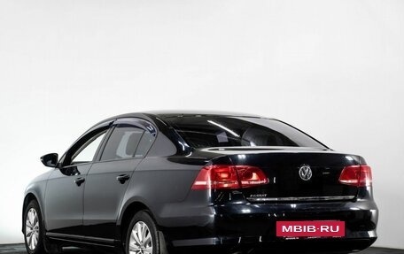 Volkswagen Passat B7, 2011 год, 1 090 000 рублей, 4 фотография