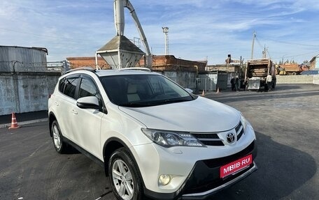 Toyota RAV4, 2014 год, 2 640 000 рублей, 1 фотография