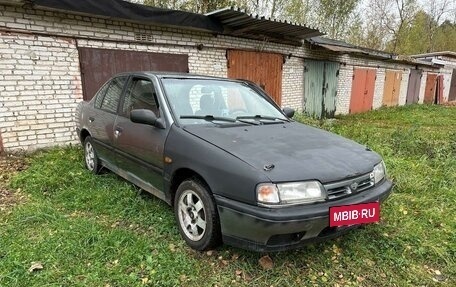 Nissan Primera II рестайлинг, 1991 год, 70 000 рублей, 4 фотография