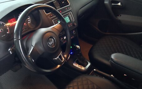 Volkswagen Polo VI (EU Market), 2013 год, 999 999 рублей, 11 фотография