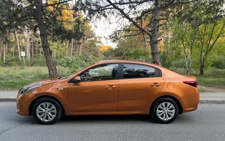 KIA Rio IV, 2017 год, 1 295 000 рублей, 2 фотография