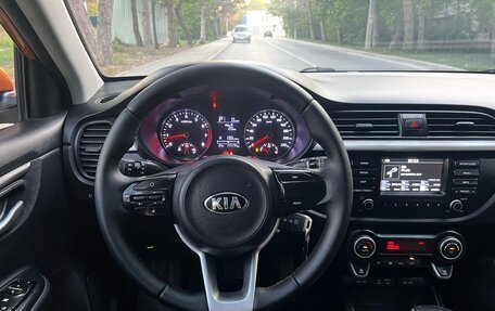 KIA Rio IV, 2017 год, 1 295 000 рублей, 10 фотография