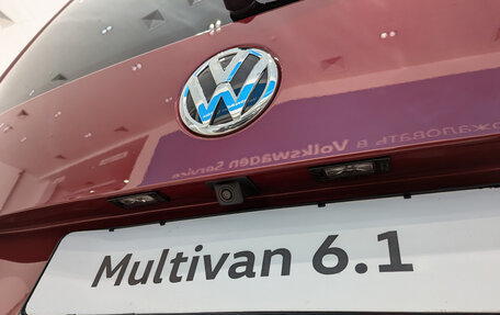 Volkswagen Multivan T6 рестайлинг, 2024 год, 12 800 000 рублей, 7 фотография