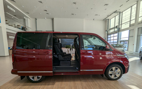 Volkswagen Multivan T6 рестайлинг, 2024 год, 12 800 000 рублей, 4 фотография