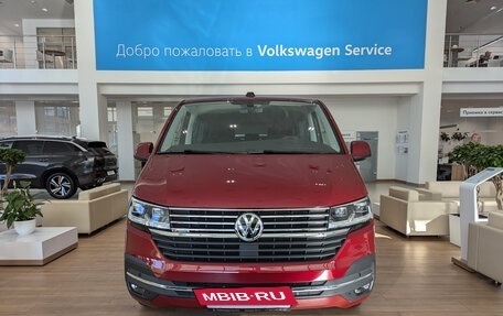 Volkswagen Multivan T6 рестайлинг, 2024 год, 12 800 000 рублей, 2 фотография