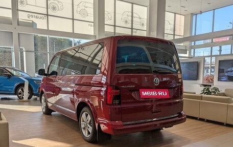 Volkswagen Multivan T6 рестайлинг, 2024 год, 12 800 000 рублей, 5 фотография