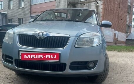 Skoda Fabia II, 2010 год, 850 000 рублей, 14 фотография