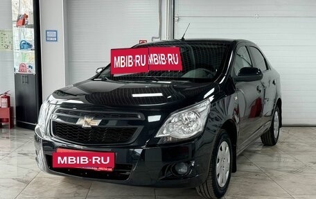 Chevrolet Cobalt II, 2013 год, 899 000 рублей, 2 фотография