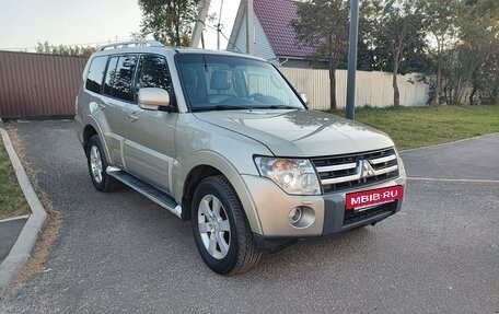 Mitsubishi Pajero IV, 2007 год, 1 390 000 рублей, 2 фотография