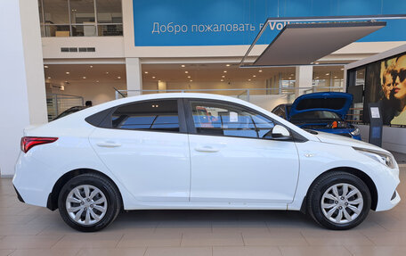 Hyundai Solaris II рестайлинг, 2018 год, 1 516 000 рублей, 4 фотография