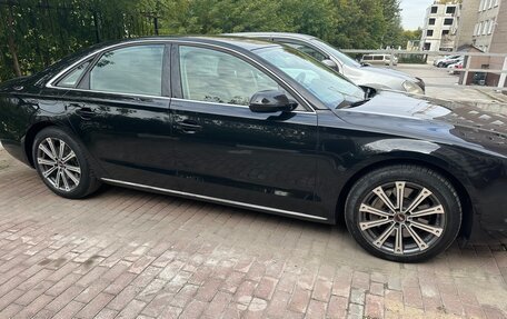 Audi A8, 2010 год, 1 800 000 рублей, 3 фотография