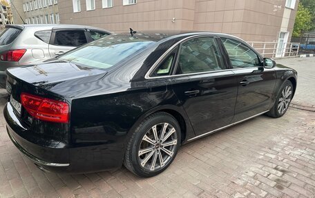 Audi A8, 2010 год, 1 800 000 рублей, 6 фотография