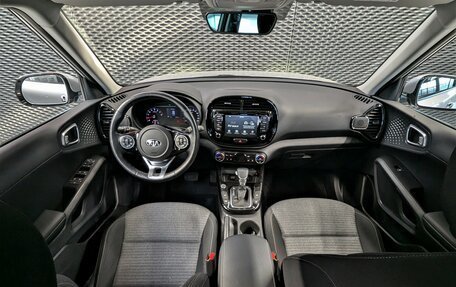 KIA Soul III, 2019 год, 1 900 000 рублей, 36 фотография