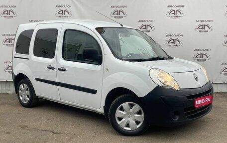 Renault Kangoo II рестайлинг, 2011 год, 729 000 рублей, 1 фотография