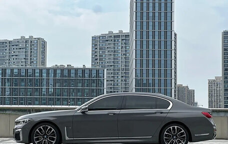 BMW 7 серия, 2021 год, 7 800 000 рублей, 3 фотография