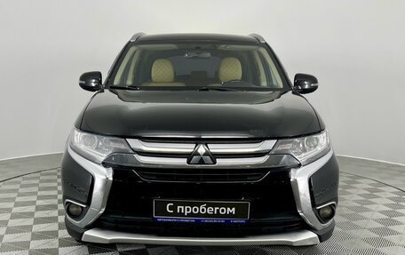 Mitsubishi Outlander III рестайлинг 3, 2016 год, 1 950 000 рублей, 2 фотография