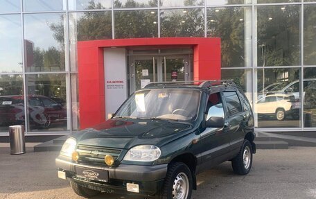 Chevrolet Niva I рестайлинг, 2004 год, 450 000 рублей, 1 фотография