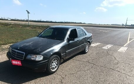 Mercedes-Benz C-Класс, 1994 год, 230 000 рублей, 4 фотография