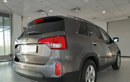 KIA Sorento II рестайлинг, 2013 год, 1 795 000 рублей, 3 фотография