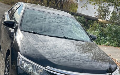 Toyota Camry, 2017 год, 2 490 000 рублей, 2 фотография