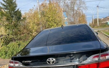 Toyota Camry, 2017 год, 2 490 000 рублей, 5 фотография