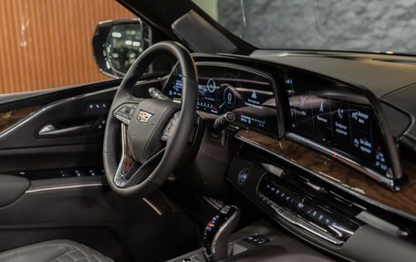 Cadillac Escalade V, 2024 год, 29 900 000 рублей, 22 фотография