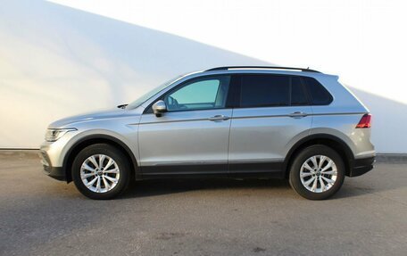 Volkswagen Tiguan II, 2021 год, 3 650 000 рублей, 8 фотография