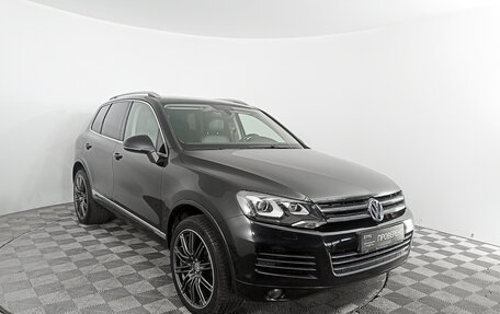 Volkswagen Touareg III, 2012 год, 2 331 000 рублей, 3 фотография