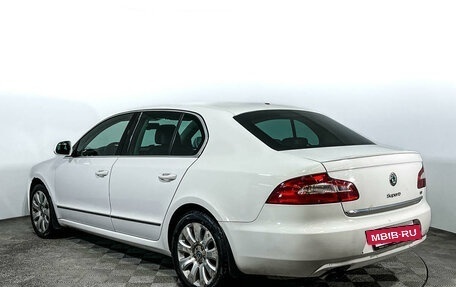 Skoda Superb III рестайлинг, 2011 год, 1 397 000 рублей, 7 фотография