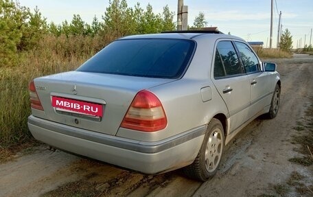 Mercedes-Benz C-Класс, 1997 год, 430 000 рублей, 3 фотография