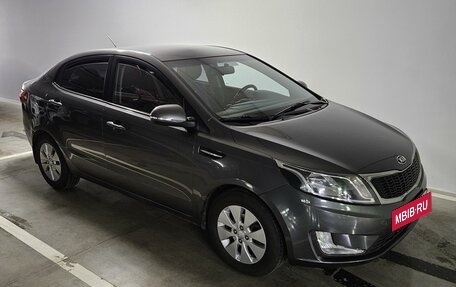 KIA Rio III рестайлинг, 2013 год, 840 000 рублей, 2 фотография