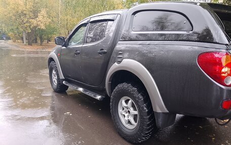 Mitsubishi L200 IV рестайлинг, 2012 год, 1 450 000 рублей, 4 фотография