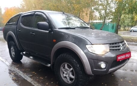 Mitsubishi L200 IV рестайлинг, 2012 год, 1 450 000 рублей, 2 фотография