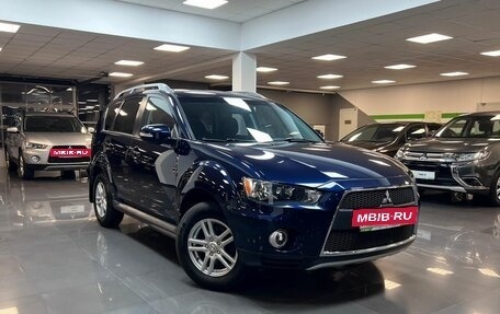 Mitsubishi Outlander III рестайлинг 3, 2010 год, 1 495 000 рублей, 5 фотография