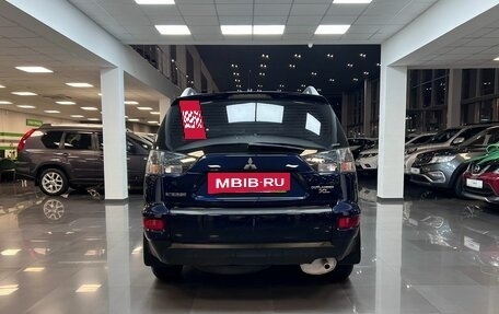 Mitsubishi Outlander III рестайлинг 3, 2010 год, 1 495 000 рублей, 4 фотография