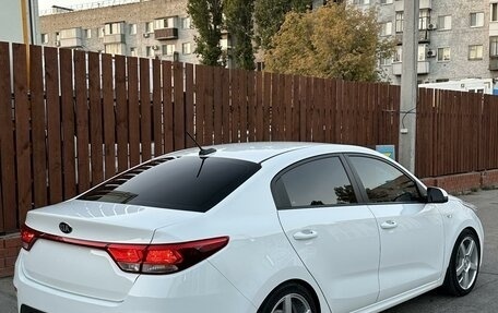 KIA Rio IV, 2019 год, 1 850 000 рублей, 2 фотография