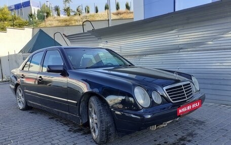 Mercedes-Benz E-Класс, 1999 год, 380 000 рублей, 10 фотография