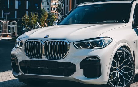 BMW X5, 2020 год, 9 650 000 рублей, 3 фотография