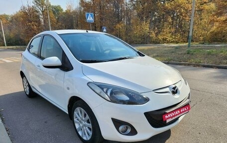 Mazda 2 III, 2012 год, 975 000 рублей, 3 фотография