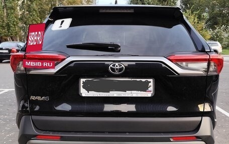 Toyota RAV4, 2020 год, 3 500 000 рублей, 2 фотография