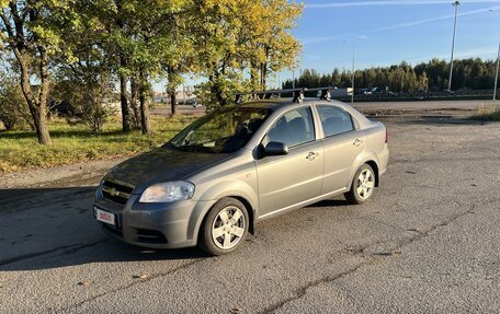 Chevrolet Aveo III, 2010 год, 500 000 рублей, 3 фотография