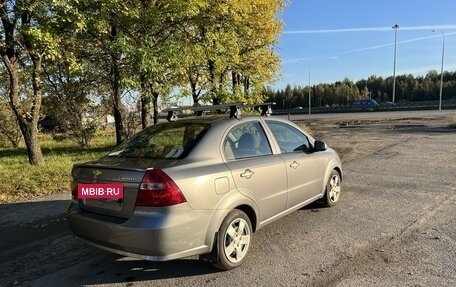 Chevrolet Aveo III, 2010 год, 500 000 рублей, 4 фотография