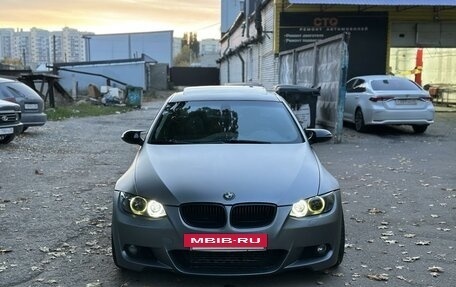 BMW 3 серия, 2007 год, 1 750 000 рублей, 3 фотография