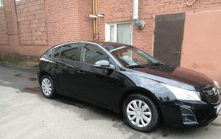 Chevrolet Cruze II, 2014 год, 850 000 рублей, 2 фотография