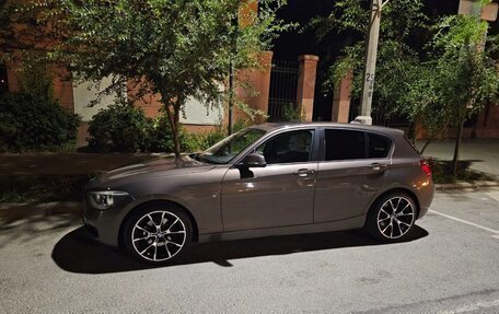 BMW 1 серия, 2012 год, 1 400 000 рублей, 2 фотография