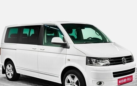 Volkswagen Multivan T5, 2011 год, 2 399 000 рублей, 2 фотография