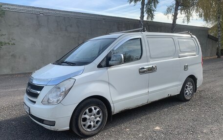 Hyundai Grand Starex Grand Starex I рестайлинг 2, 2009 год, 800 000 рублей, 2 фотография