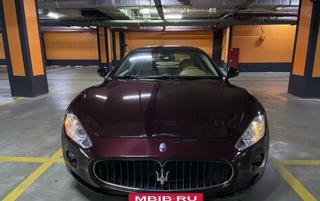 Maserati GranTurismo, 2008 год, 4 000 000 рублей, 2 фотография