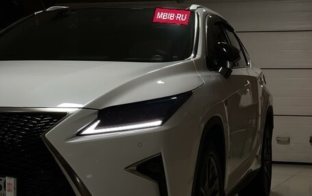 Lexus RX IV рестайлинг, 2016 год, 4 600 000 рублей, 7 фотография